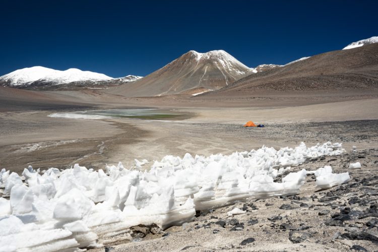 Une Goutte d’eau sur un volcan