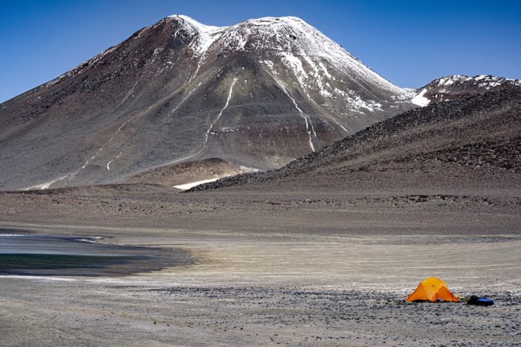 Une Goutte d’eau sur un volcan